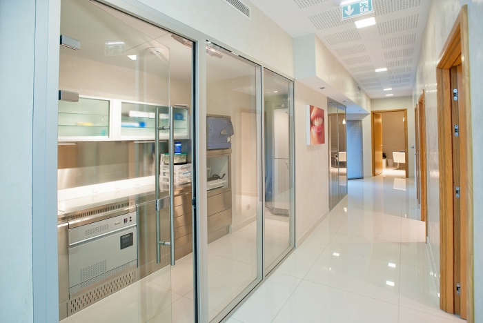 Clinique dentaire : Dgt. Proth�ses